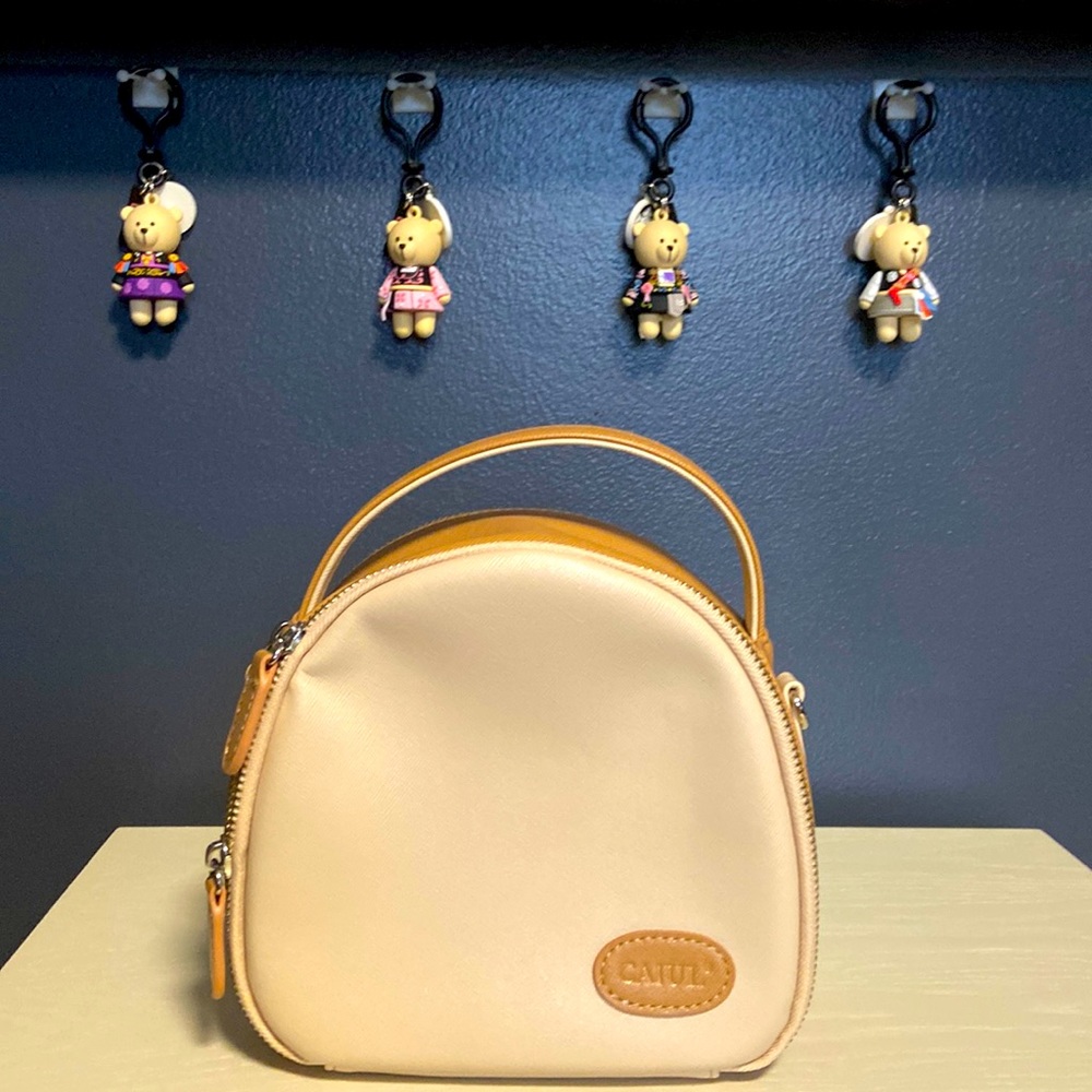 Instant camera bag